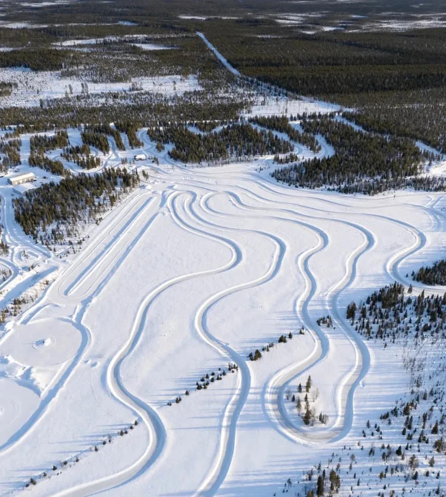 Sport Driving on Ice